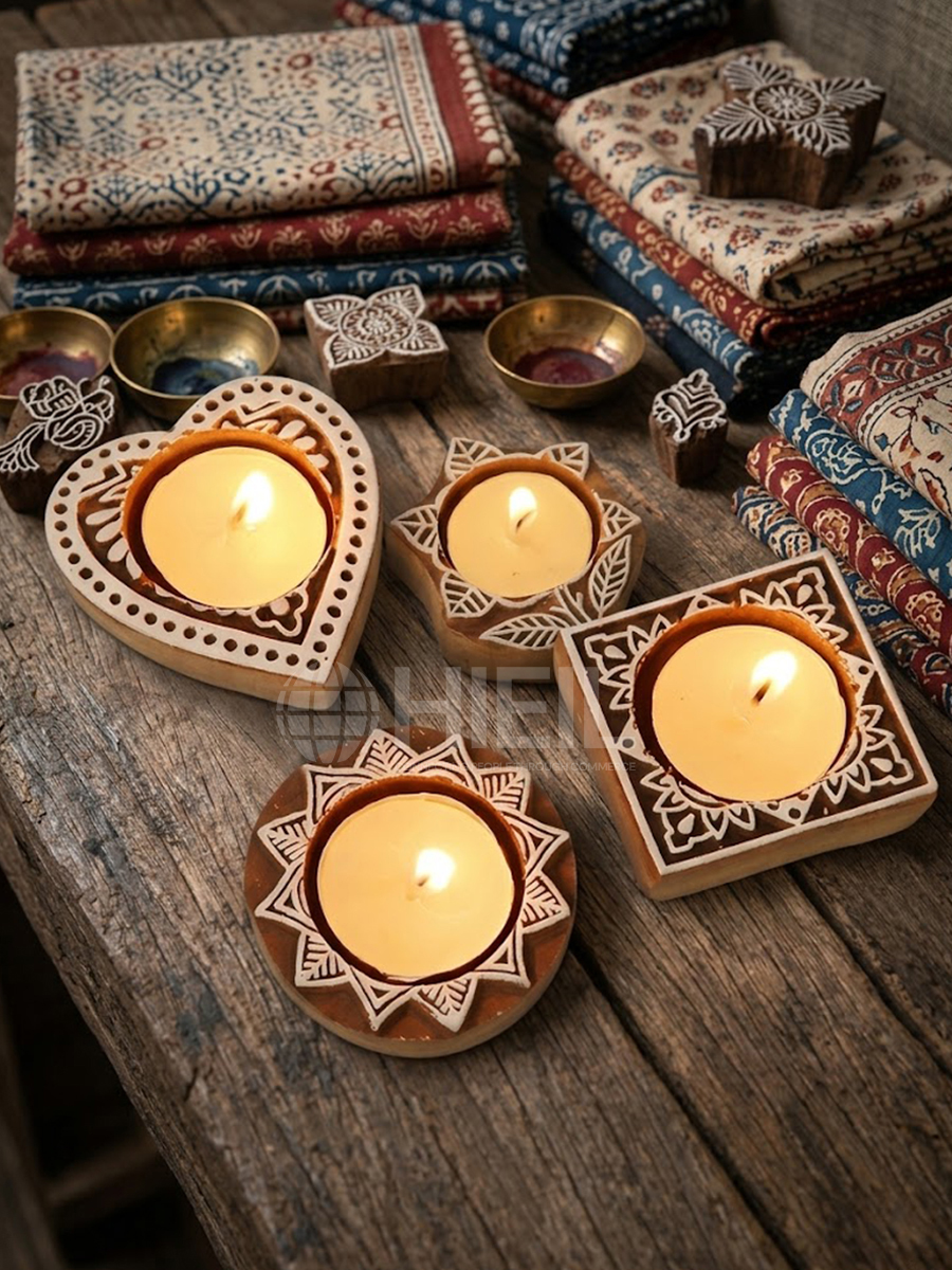 CANDLE HOLDER