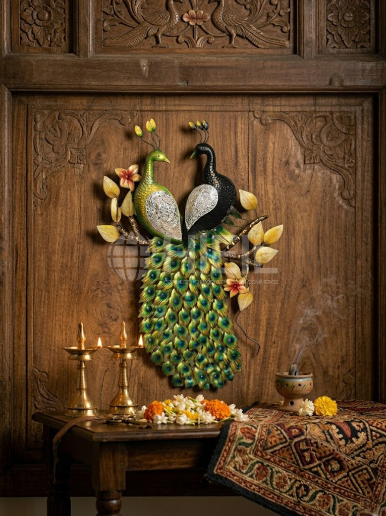 WALL DECOR