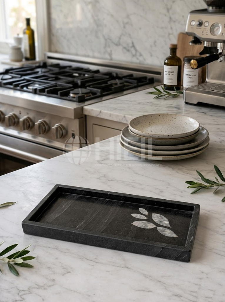 SERVING TRAY