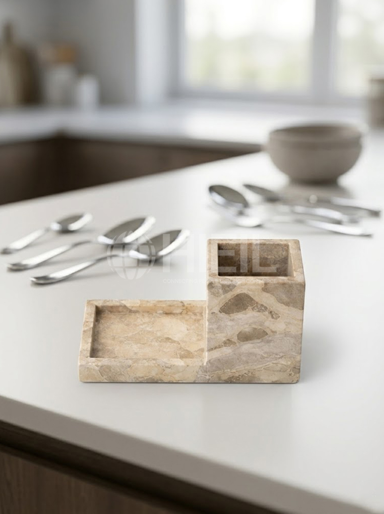 CUTLERY HOLDER