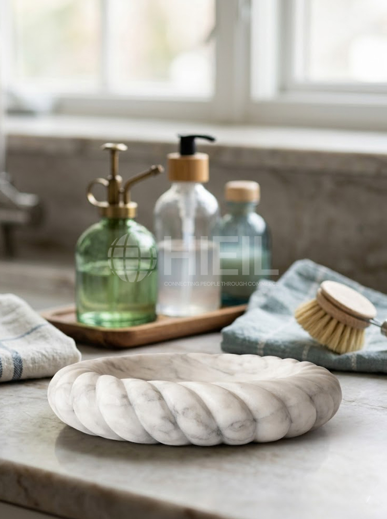 BATHROOM ORGANISER